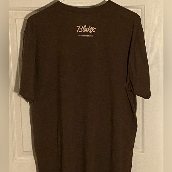 Blake’s Hard Cider Company T-shirt - Picture 6 of 9